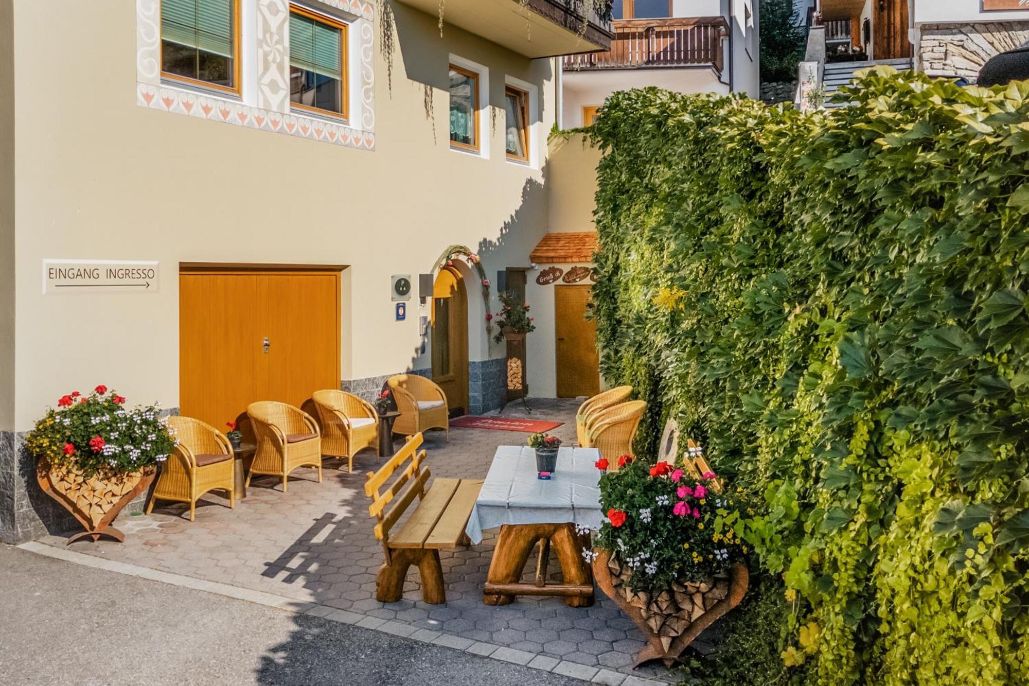 Pension Florian Burgusio Exterior foto